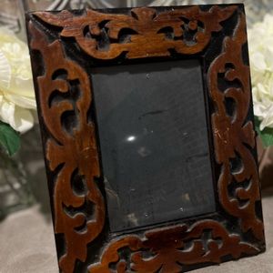 Vintage 5x7 Dark Wood Frame with Design